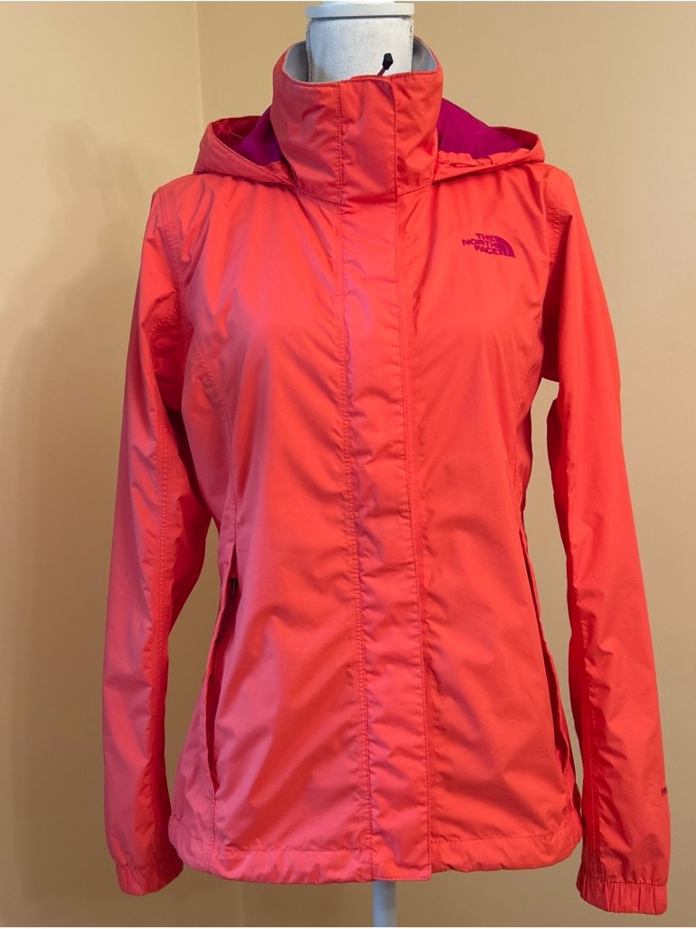 The North Face Women's Resolve Jacket Size M Coral Pink Purple Waterproof